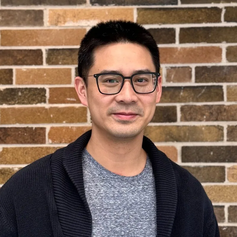 Headshot of Albert Chen